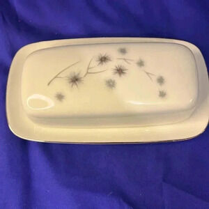 CREATIVE FINE CHINA Butter Dish In The Platinum Star Burst Pattern, Japan